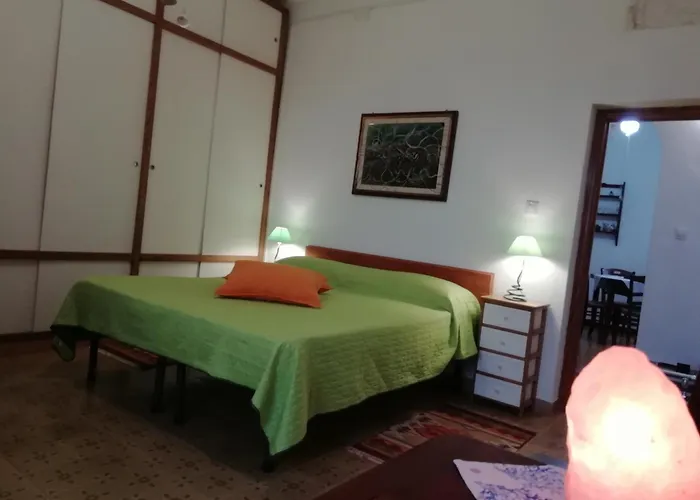 Oda ve Kahvaltı S'istria Country *